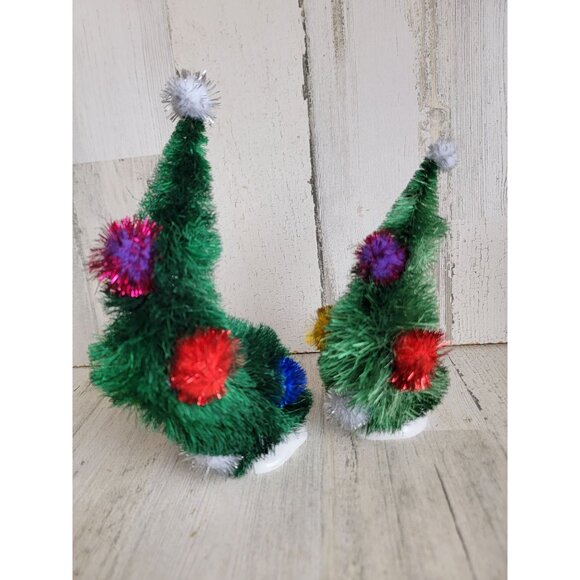 Dept 56 4032417 wonky‎ tree unique Xmas Decor figure Village accessory - Picture 5 of 9